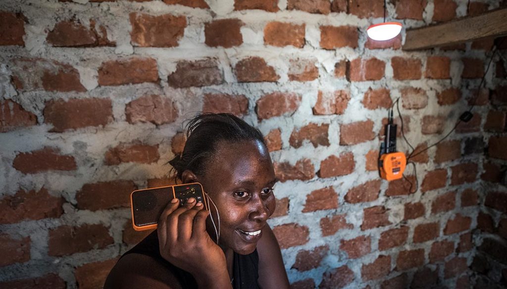 Amped-Innovation-Solar-Radio