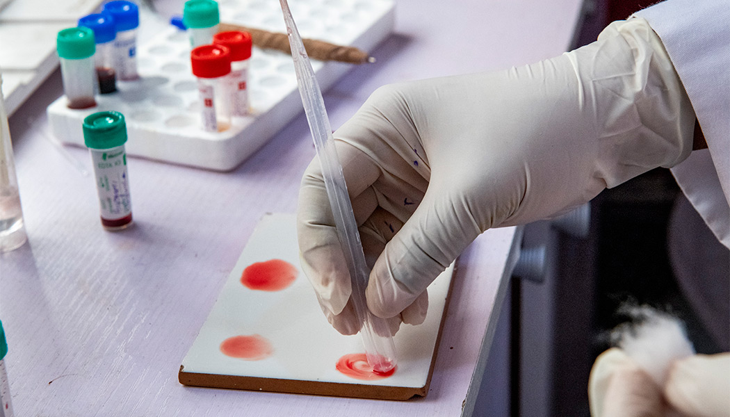 MDaaS-Global-Technician-Conducting-a-Lab-Test