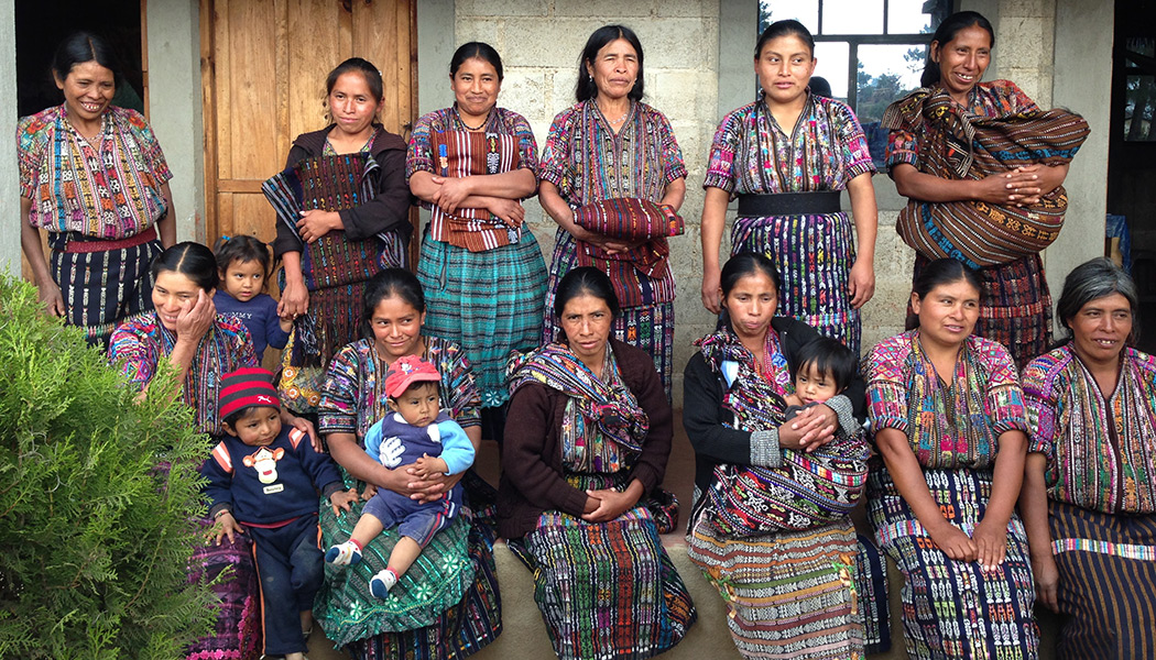 Une banque villageoise de FINCA Guatemala qui utilise le Village Banking ™ pour travailler et sortir de la pauvreté.